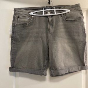 Calvin Klein jean shorts- size 16 NWT
